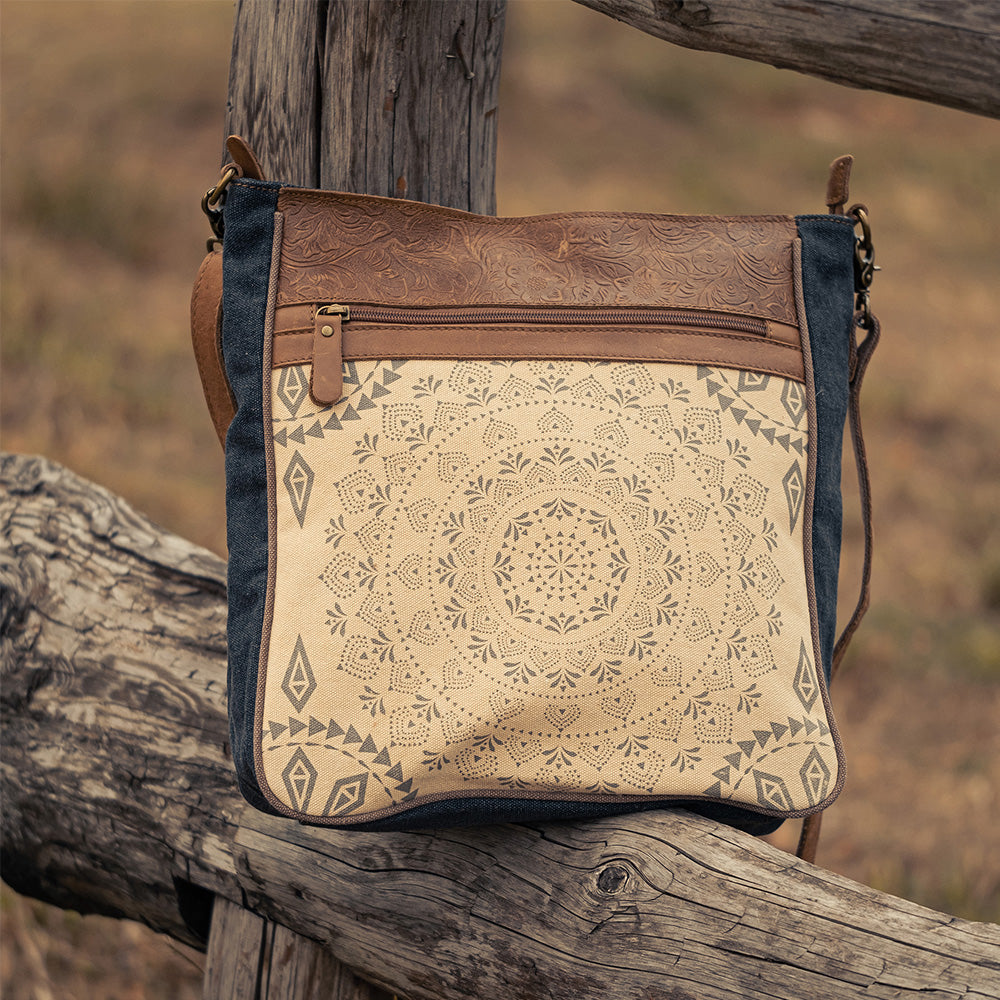 Shoulder Bags