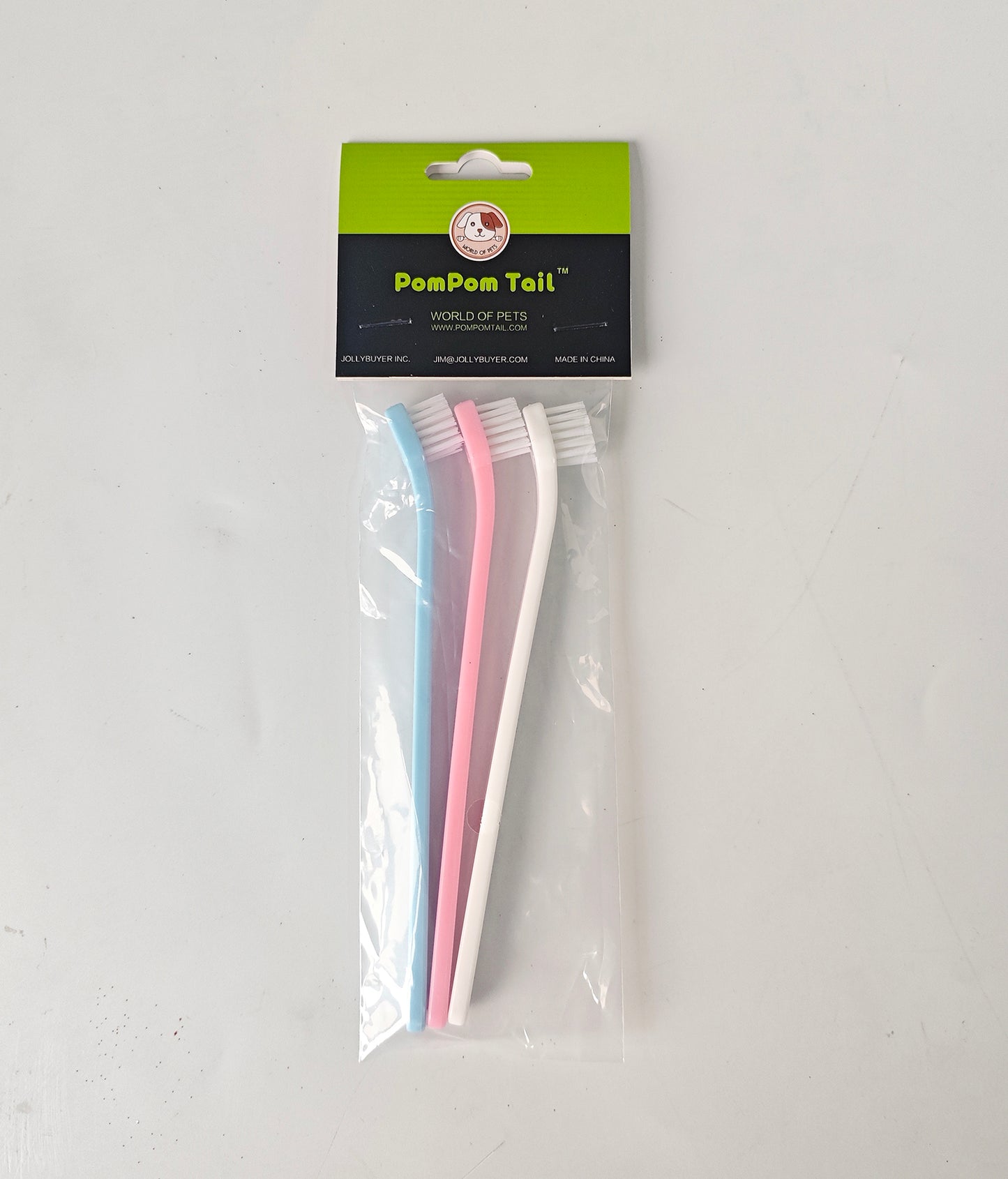 POMPOM TAIL Tooth Brushes